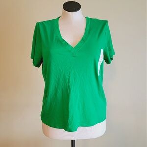 Women's Short Sleeve V-neck Tee | Green | A New Day